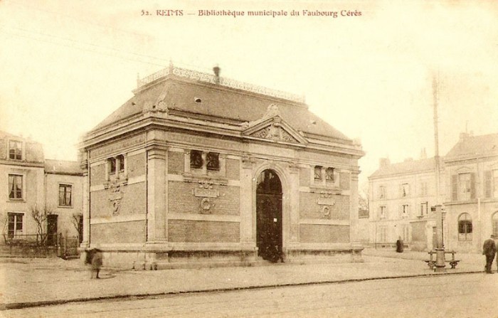 ob_efc2a0_bibliotheque-holden