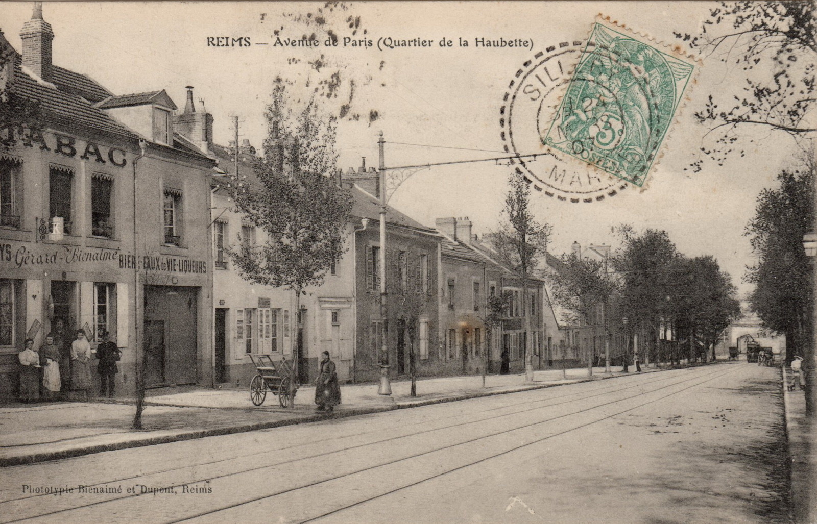 Avenue de Paris - CPA : collection Pierre Fréville