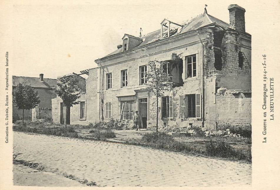 La distillerie de Merfy et l'hôtel de ville de La Neuvilette