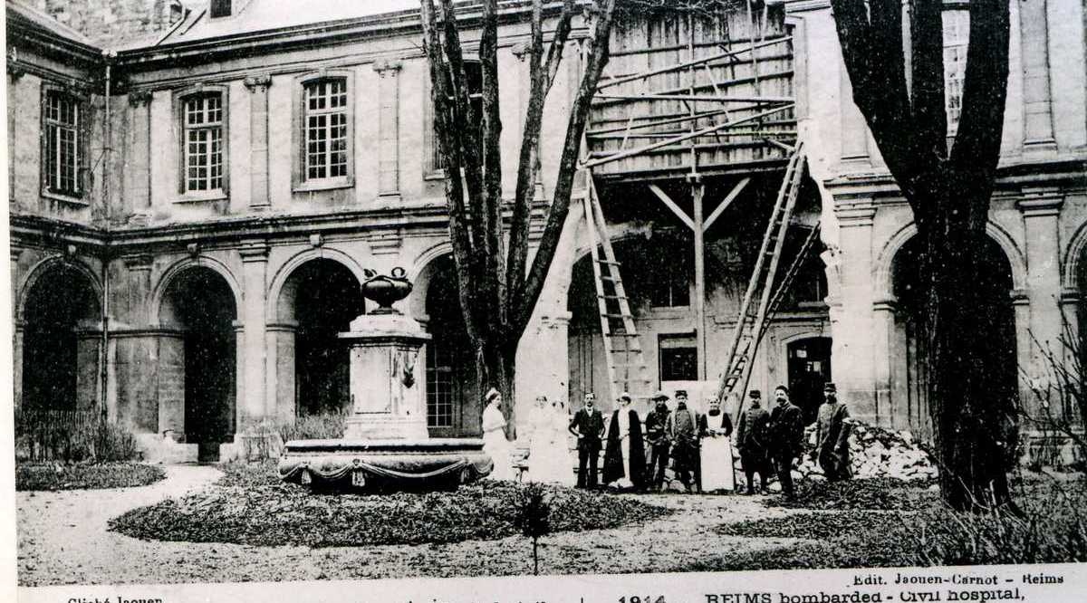 Hôpital Civil, près de Saint-Remi